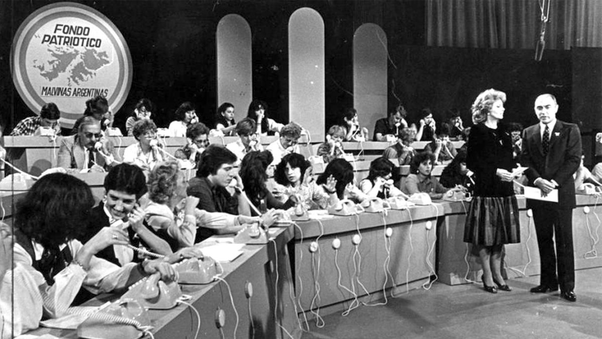 “24 horas por Malvinas”: el show de la guerra