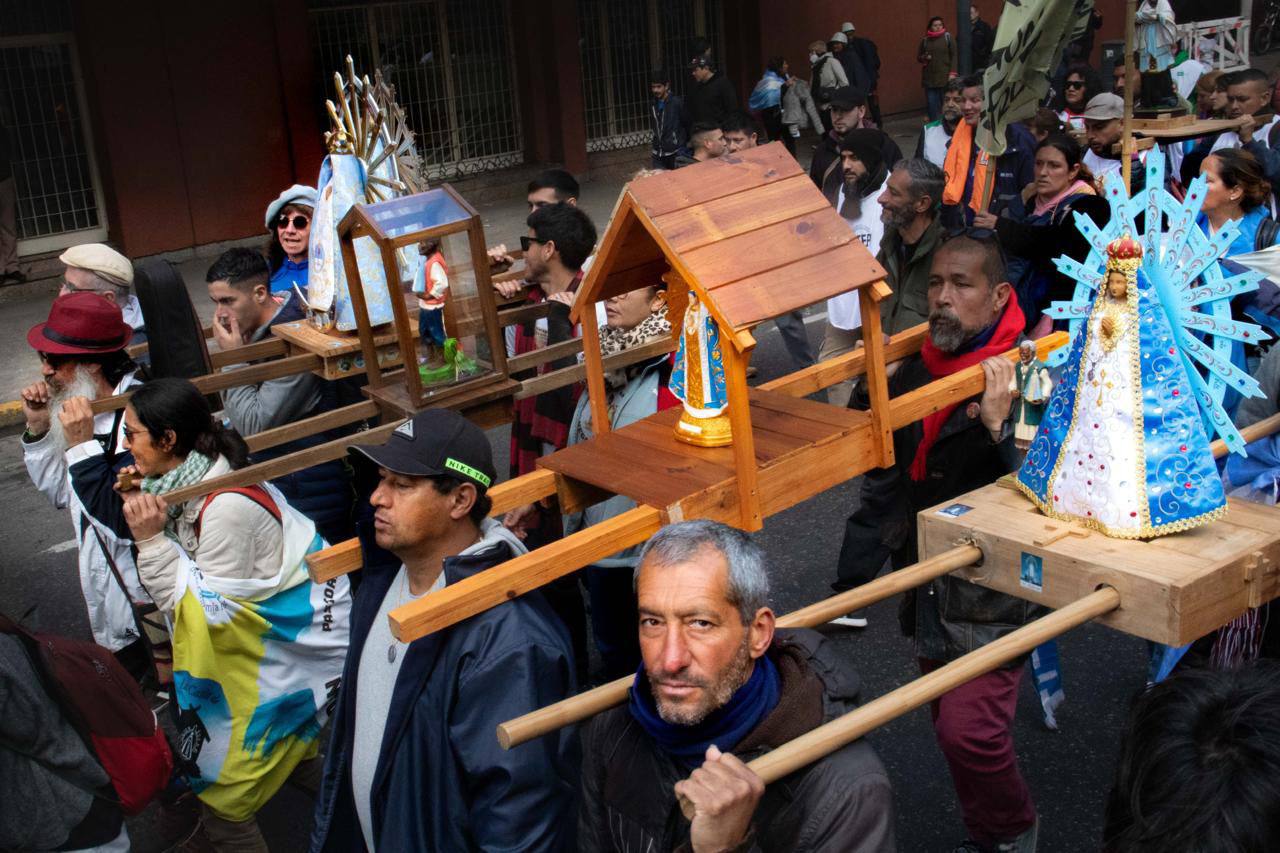 Anotaciones de una caminata por San Cayetano 