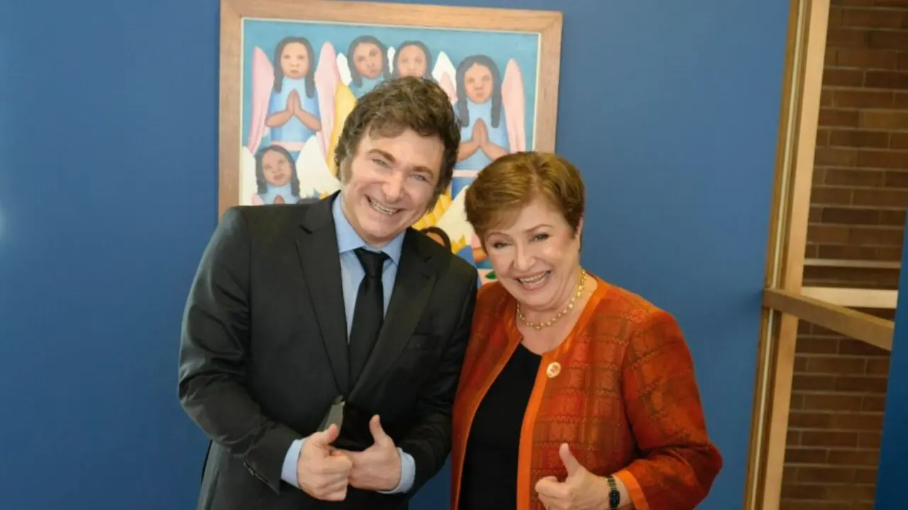 La hipocresía del presidente Javier Milei y su nuevo préstamo del FMI