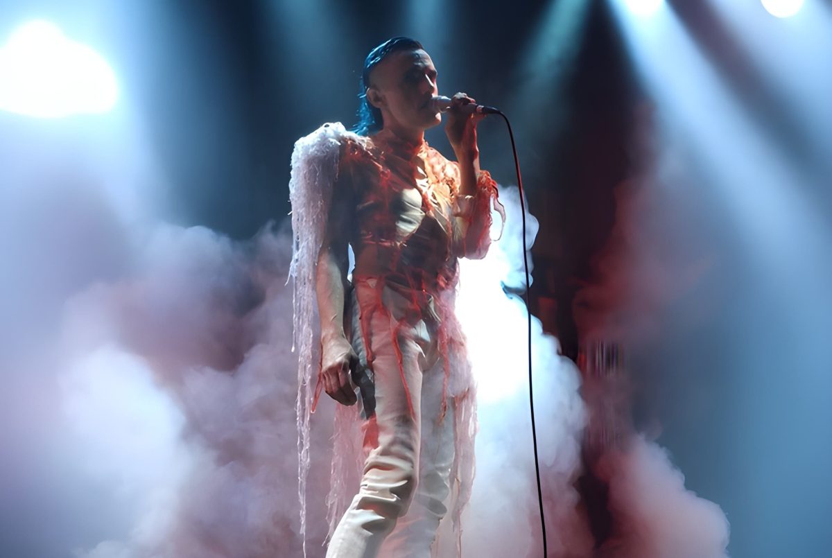 Crónica de una noche trascendental con un músico querido: cuando lo real exige presencia